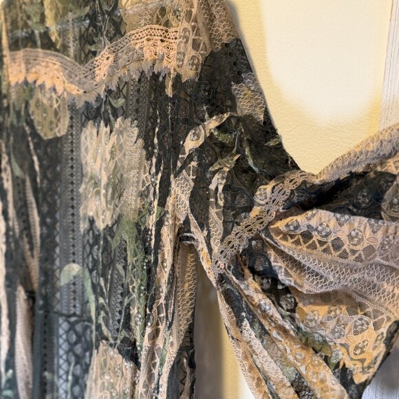 Origami Lace Bohemian Duster Medium - Picture 7 of 9